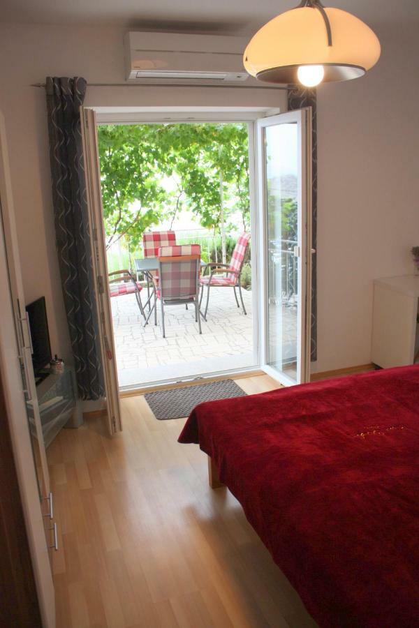 Apartments Lidija Sveti Juraj Eksteriør billede